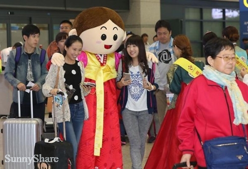 韩国仁川机场将为中国转机游客提供引导服务